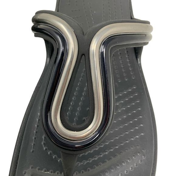 Crocs Womens Sanrah Block Flip Flop Sandals Size 11 Casual Beach Black Silver - Picture 9 of 15